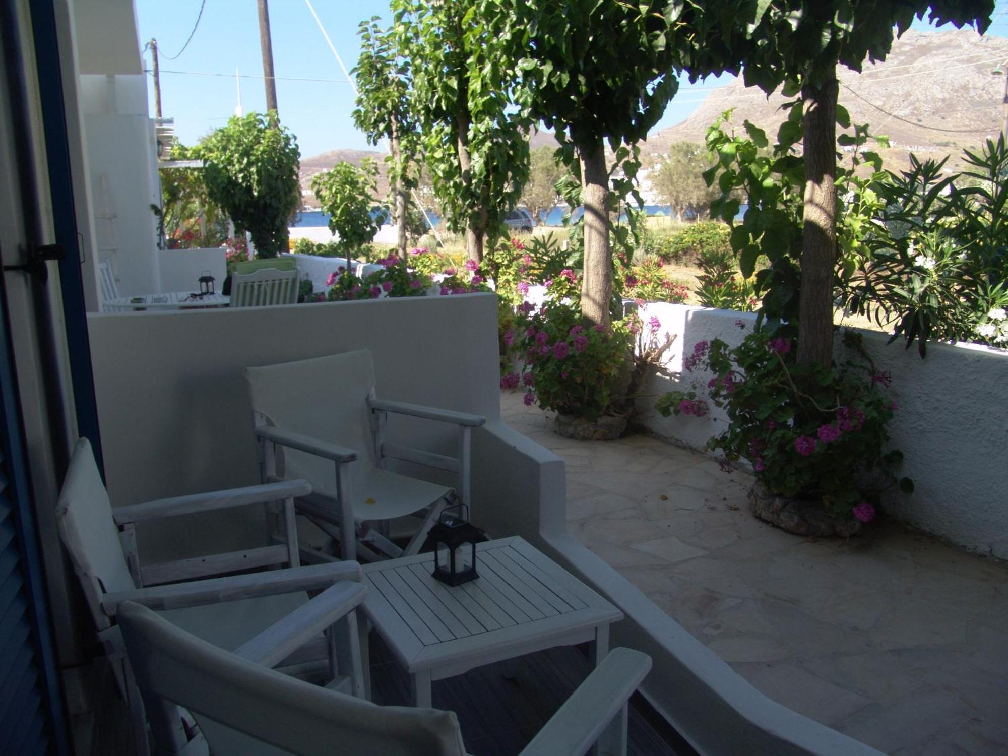 Avlomonasbeach Livadi  Buitenkant foto